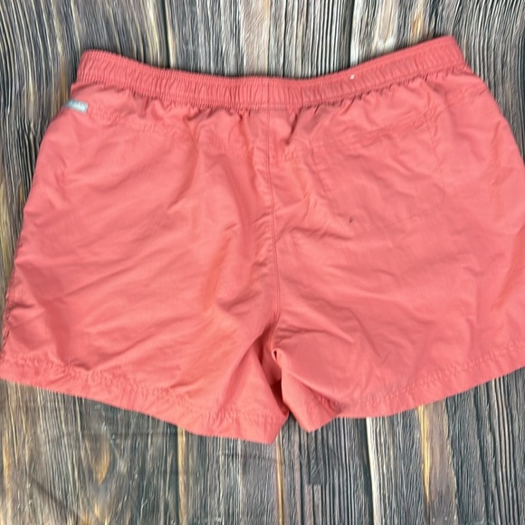 Columbia Coral Colored Athletic Shorts - Picture 8 of 11